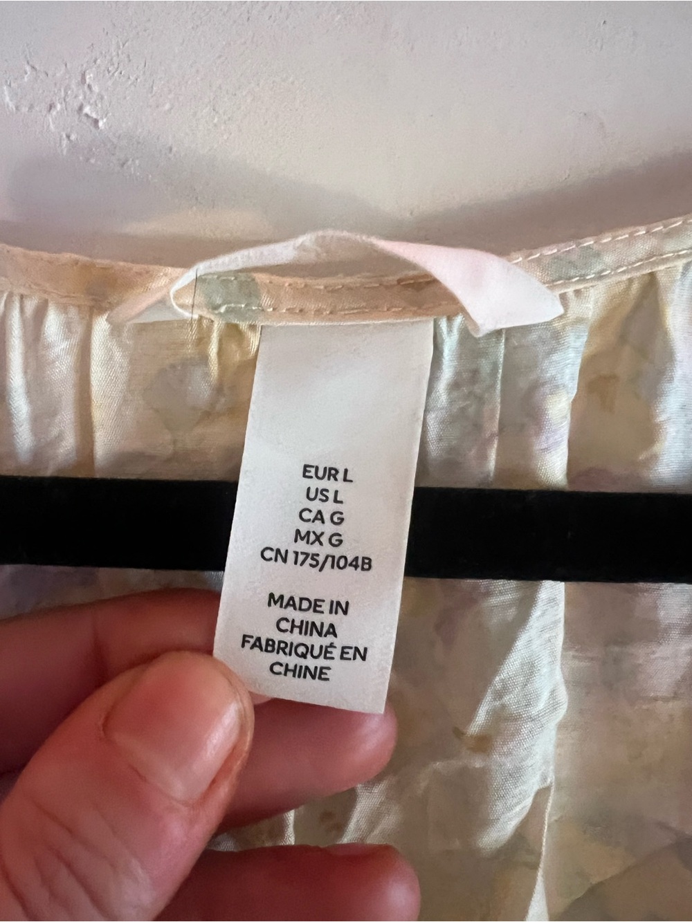 H&M Oversized Pastel Watercolor Maxi Dress with Ties - Picture 7 of 7